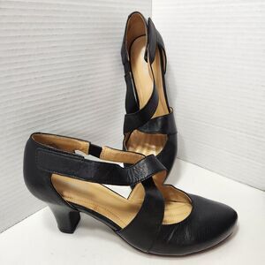 Easy Spirit Sx 8M Black Leather Criss Cross Kitten Heel Pumps Comfort 90s Retro